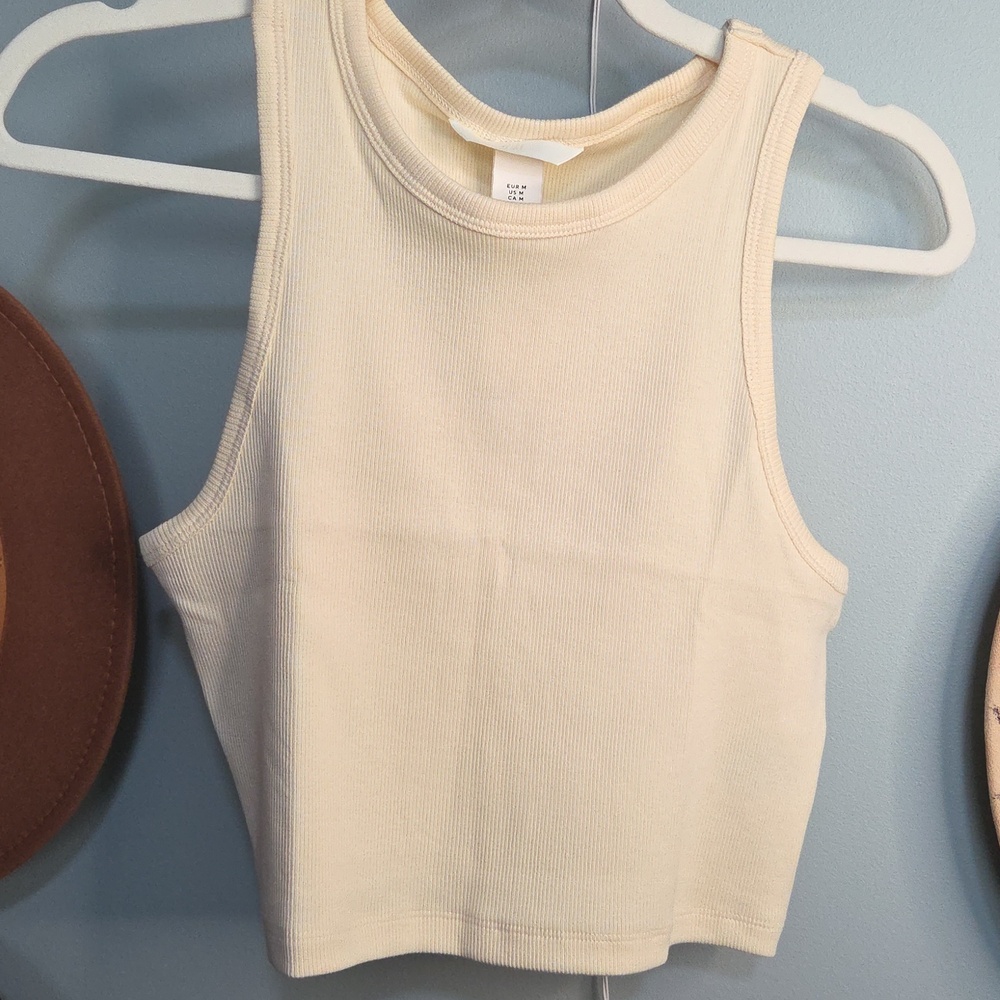 H&M Crop Tank - Picture 2 of 5